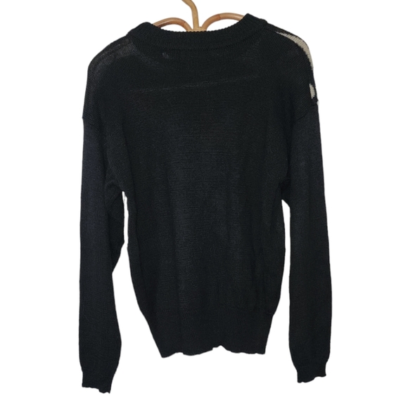 Vintage black and white floral sweater - Picture 2 of 3